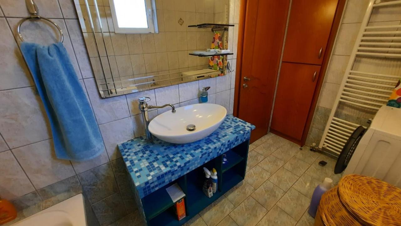 Ioannis - Room With Balcony Near Limnopula Gavrolimni Exterior photo